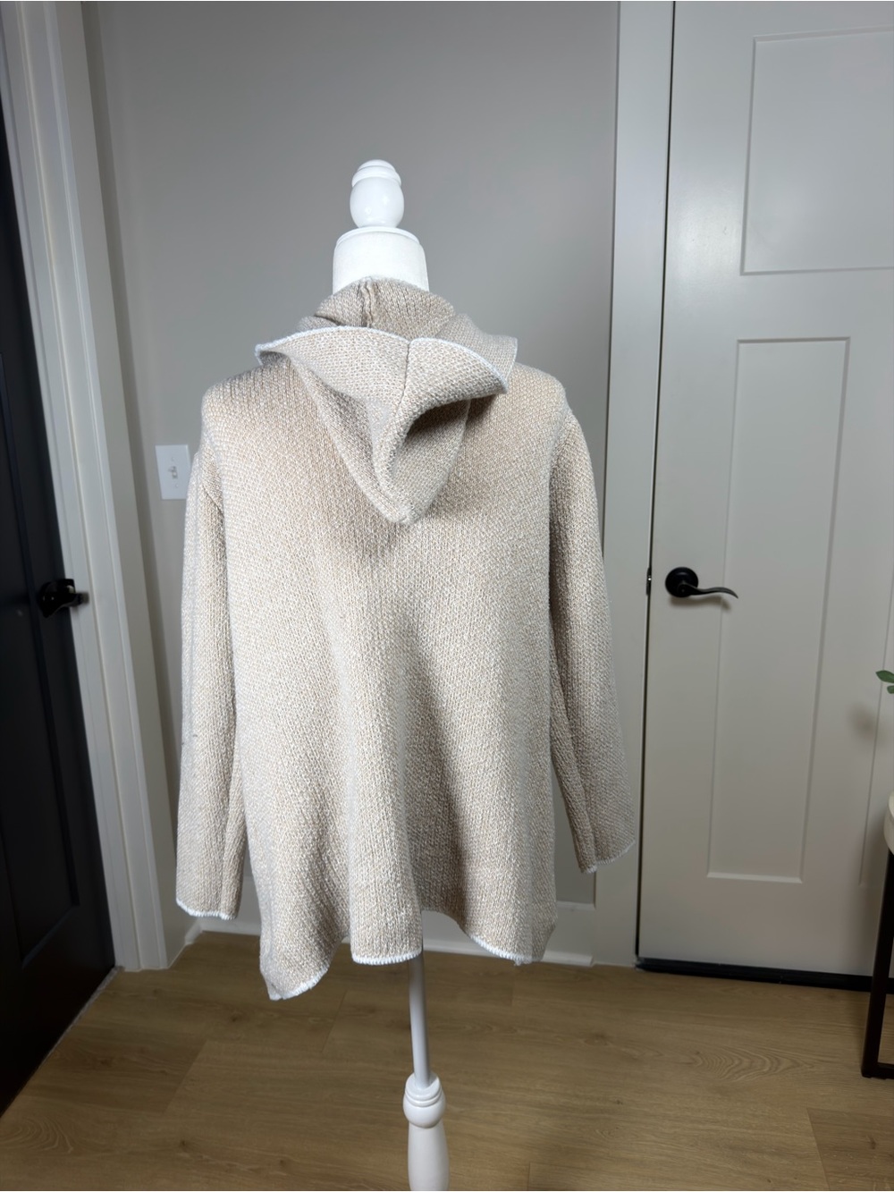 SHEIN Beige Hooded Open-Front Knit Cardigan - Picture 3 of 3